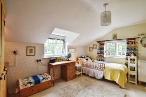 Photo 9- click for photo gallery